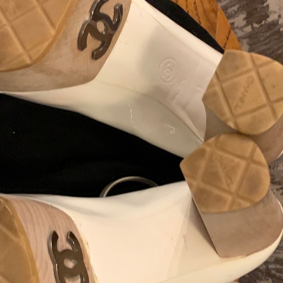 Chanel peep toe platforms sz 41 - Picture 10 of 16